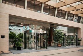 InterContinental Heilong Lake by IHG