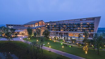 InterContinental Heilong Lake by IHG