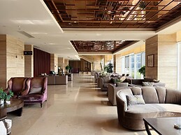 InterContinental Heilong Lake by IHG