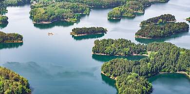 InterContinental Heilong Lake by IHG
