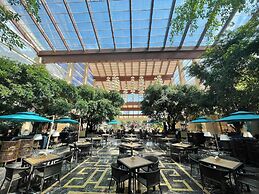 InterContinental Heilong Lake by IHG