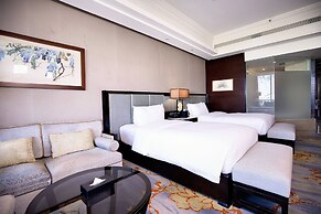InterContinental Heilong Lake by IHG