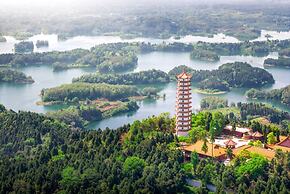 InterContinental Heilong Lake by IHG