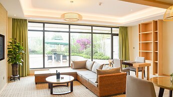 InterContinental Heilong Lake by IHG
