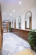 Hotel Avon Ruby