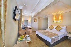 The Time Hotel Old City