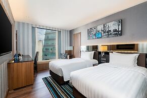 Montraj Continent Sukhumvit Bangkok