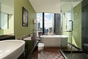 Montraj Continent Sukhumvit Bangkok