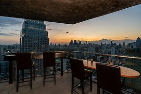 Montraj Continent Sukhumvit Bangkok