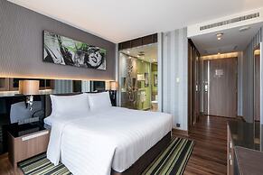 Montraj Continent Sukhumvit Bangkok