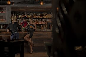 Montraj Continent Sukhumvit Bangkok