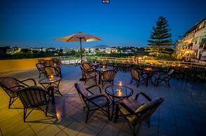 Roxani Hotel