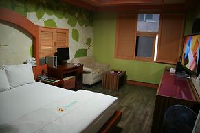New Grand Hotel