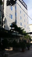 New Grand Hotel