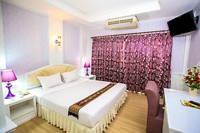 PJ Watergate Hotel