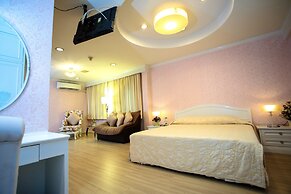 PJ Watergate Hotel