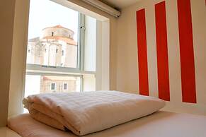 Boutique Hostel Forum