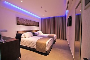 Achilleos City Hotel