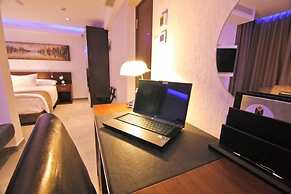 Achilleos City Hotel