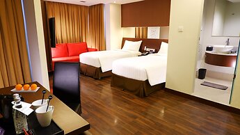 Aston Pluit Hotel & Residence