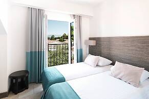 Zaton Holiday Resort Apartments