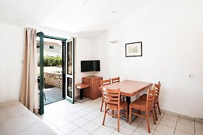 Zaton Holiday Resort Apartments