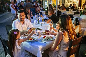 Zaton Holiday Resort Apartments
