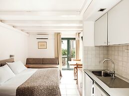 Zaton Holiday Resort Apartments