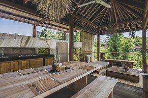 Luwak Ubud Villa & Jungle Suite
