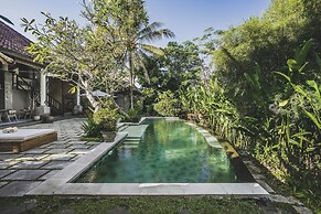 Luwak Ubud Villa & Jungle Suite