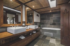 Luwak Ubud Villa & Jungle Suite