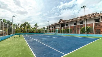 Flushing Meadows Resort and Playground