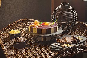 Holiday Inn & Suites Makati by IHG