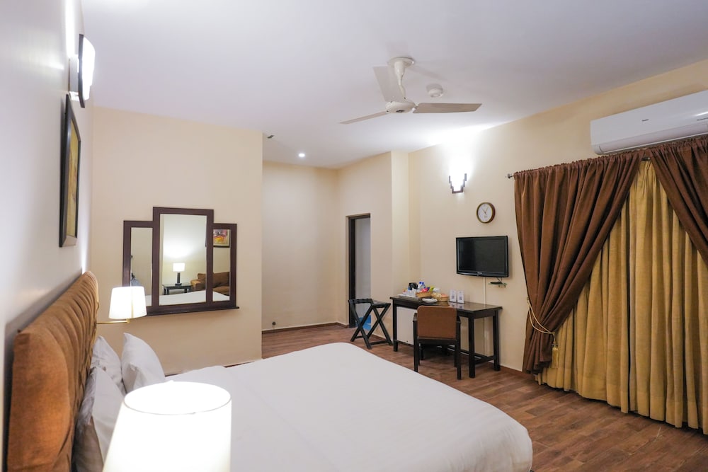 Hotel One Bahawalpur