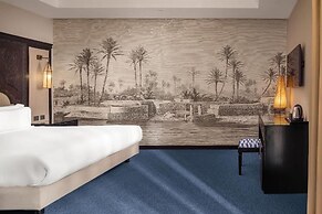 Grand Plaza