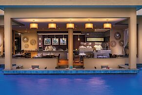 Grand Plaza