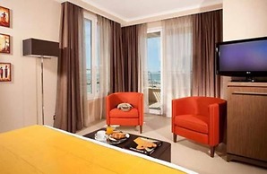 Hotel Tiber Rooftop & Wellness