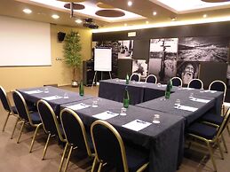 Hotel Tiber Rooftop & Wellness