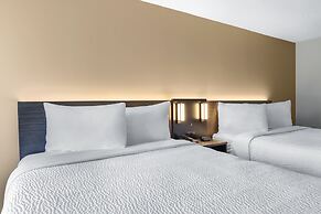 Motel 6 Brooks, AB
