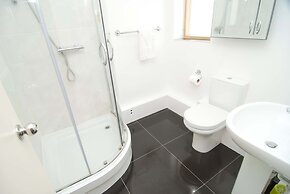 Southampton Serviced Apartment
