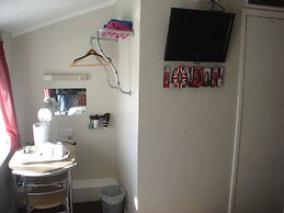 The Franklyn Hotel