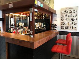 The Franklyn Hotel