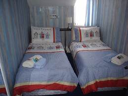 The Franklyn Hotel