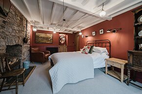 Bridge House