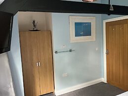 Cherrywood Lodge