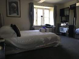Cherrywood Lodge