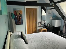 Cherrywood Lodge
