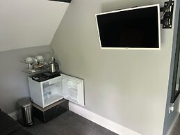 Cherrywood Lodge