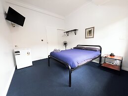 Somewhere To Stay Backpackers