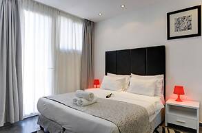Geula Suites